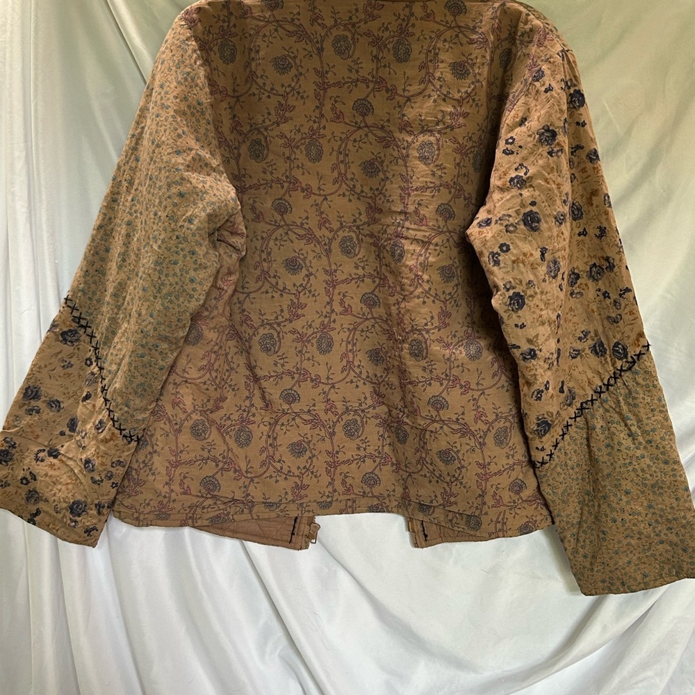 Patchwork Quilted Floral Jacket - image 3